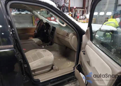 2005 Ford Explorer Xlt/Xlt Sport z USA, uszkodzony, nr VIN 1FMZU73KX5ZA44796